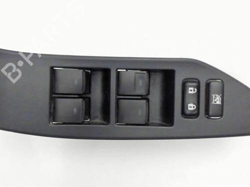 Interrupteur de vitre avant gauche TOYOTA VERSO (_R2_) 2.0 D-4D (AUR20_, AUR20R) (124 hp) 29375012