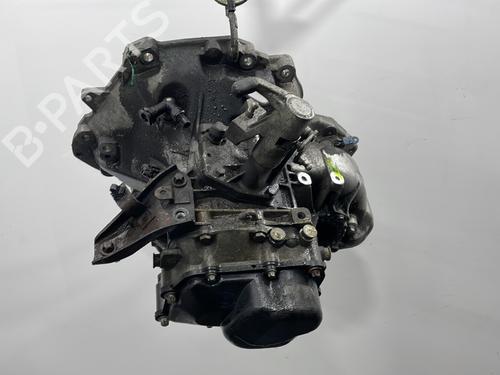 Used Gearbox Gearbox SUZUKI SWIFT III (MZ, EZ) 1.3 DDiS (RS413D) (75 hp) 31139203 31139203