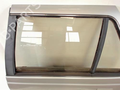 Dør venstre bagtil Dør venstre bagtil PEUGEOT 405 I Break (15E) 1.9 (95 hp) 21203890 21203890