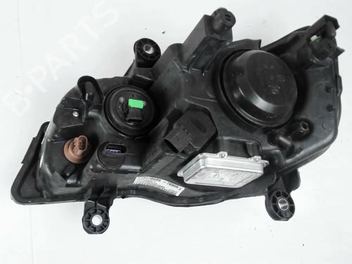 Used Right headlight Right headlight LANCIA VOYAGER MPV (404_) 2.8 CRD (RT, 53) (177 hp) 31817530 31817530
