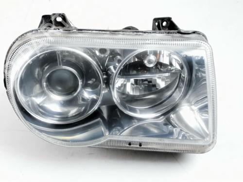 Used Right headlight Right headlight CHRYSLER 300C Touring (LX, LE) 3.0 CRD (218 hp) 32373596 32373596