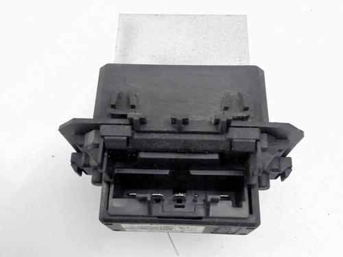 Used Heater resistor Heater resistor RENAULT MEGANE III Grandtour (KZ0/1) 1.5 dCi (KZ1M, KZ1W, KZ0R) (106 hp) 34104409 34104409
