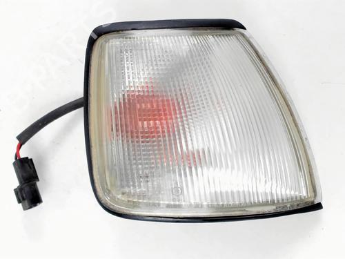 Used Right front indicator Right front indicator HYUNDAI LANTRA I (J-1) 1.5 i.e. (86 hp) 33445812 33445812
