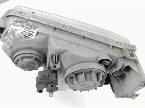 Used Right headlight Right headlight HYUNDAI H-1 / STAREX Bus (A1) 2.5 TCi (101 hp) 22913869 22913869