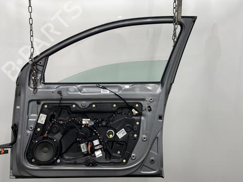 Right front door VW GOLF VI (5K1) 2.0 TDI | BP22564213C3 