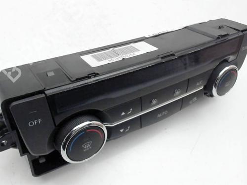 Climate control RENAULT KADJAR (HA_, HL_) 1.2 TCe 130 (HLMR) | BP33894821I5  - Image 6