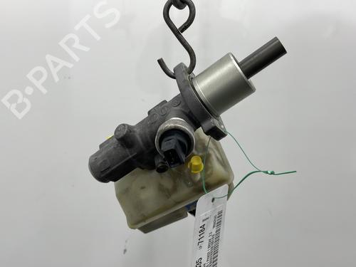 Used Brake master cylinder Brake master cylinder 23779808 23779808