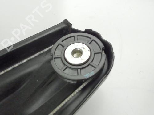 Elevador vidro trás esquerdo Elevador vidro trás esquerdo BMW 3 (F30, F80) 320 d (163 hp) 20398831 20398831