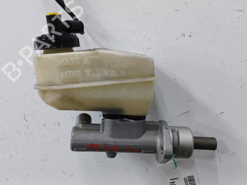 Used Brake master cylinder Brake master cylinder RENAULT SCÉNIC I MPV (JA0/1_, FA0_) 1.6 (JA00, JA16, JA15, JA19, JA1V, JA2B, JA2C, JA0B,... (107 hp) 20428089 20428089