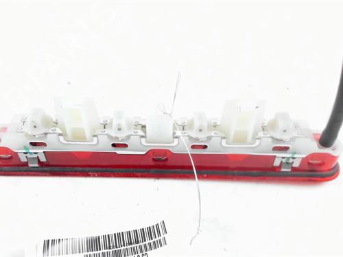 Used Third brake light Third brake light CITROËN C3 III (SX) 1.5 BlueHDi 100 (SXYHYP, SXYHTU) (102 hp) 33131068 33131068