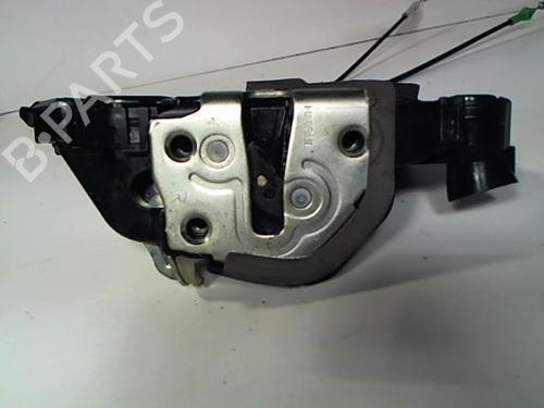 Used Front right lock TOYOTA YARIS (_P9_) 1.4 D-4D (NLP90_, NLP90R) (90 hp) 20453377