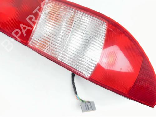 Right taillight FORD MONDEO III Turnier (BWY) 2.0 TDCi | BP22415212C35 