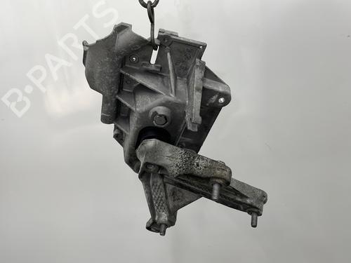 Used Gearbox mount Gearbox mount RENAULT CLIO III (BR0/1, CR0/1) 1.2 16V (BR0P, CR0P) (101 hp) 24895465 24895465