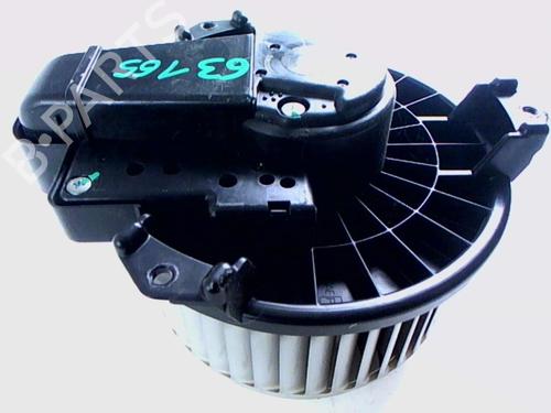 Used Heater blower motor Heater blower motor TOYOTA YARIS (_P9_) 1.4 D-4D (NLP90_, NLP90R) (90 hp) 20466612 20466612