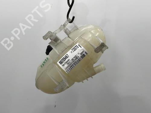 Ekspansjonstank Ekspansjonstank RENAULT TRAFIC III Van (FG_) 1.6 dCi 140 (FGMA, FGMC) (140 hp) 20419555 20419555