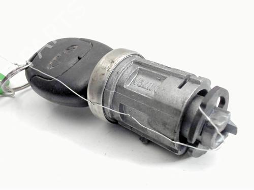 Ignition barrel FORD FIESTA V (JH_, JD_) 1.4 TDCi | BP31074447M48