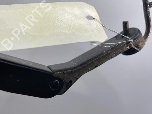 Front windshield wiper arm SUZUKI GRAND VITARA I (FT, HT) 2.0 HDI 110 4x4 (SQ420D, TD82V) | BP20388937C143 