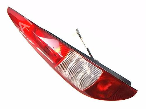 Used Left taillight FORD MONDEO III Turnier (BWY) 1.8 16V (110 hp) 20459039