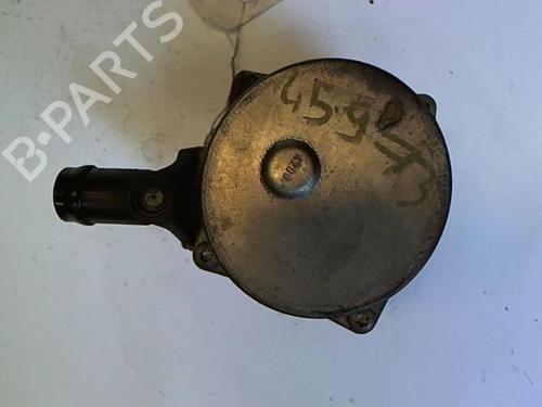 Used Vacuum pump RENAULT MASTER II Bus (JD) 1.9 dTI (80 hp) 20456797