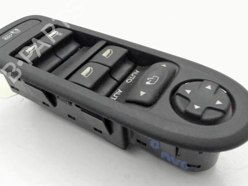 Left front window switch CITROËN C3 II (SC_) 1.2 VTi 82 | BP28361984I27 