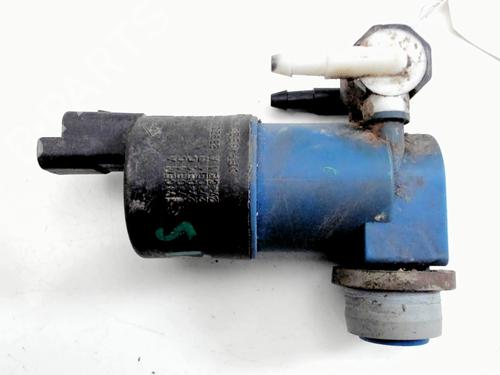 Used Washer pump RENAULT CLIO III (BR0/1, CR0/1) 1.5 dCi (C/BR0G, C/BR1G) (68 hp) 32264156