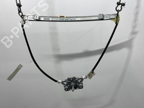 Rudehejsemekanisme ventre foran RENAULT CLIO II Hatchback Van (SB0/1/2_) 1.9 D (SB0R) (54 hp) 31981945