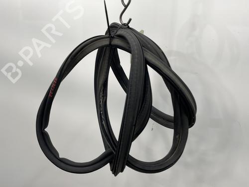 rubber-door-seal-peugeot-508-sw-i-8e_-2010-2011-2012-2013-2014-2015-2016-2017-2018-23780225 main image