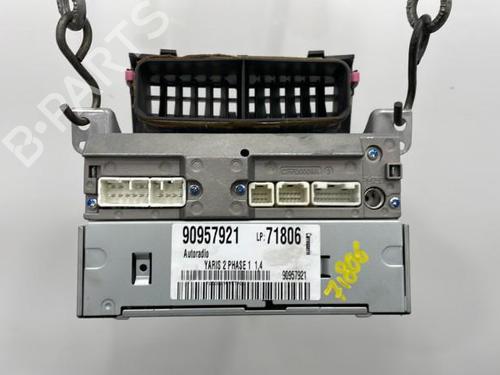 Radio TOYOTA YARIS (_P9_) 1.4 D-4D (NLP90_, NLP90R) | BP20417027E6 