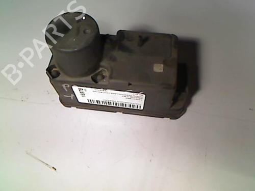 Module électronique VW PASSAT B3/B4 (3A2, 35I) 1.6 TD (80 hp) 25263993