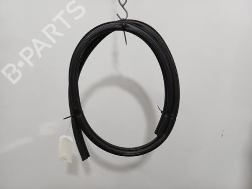 rubber-door-seal-renault-megane-ii-coupe-cabriolet-em01_-2003-2004-2005-2006-2007-2008-2009-2010-36669080 main image