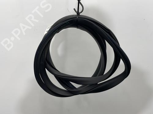 BP31139174C142 main image