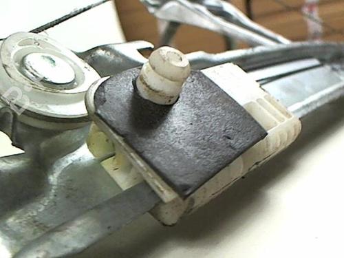 Used Rear right window mechanism Rear right window mechanism RENAULT CLIO III Grandtour (KR0/1_) 1.5 dCi (KR0F) (86 hp) 20434391 20434391