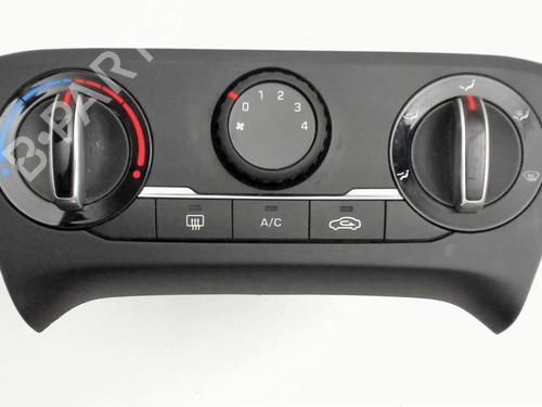 Used Climate control HYUNDAI i20 II (GB, IB) 1.2 (84 hp) 21422714
