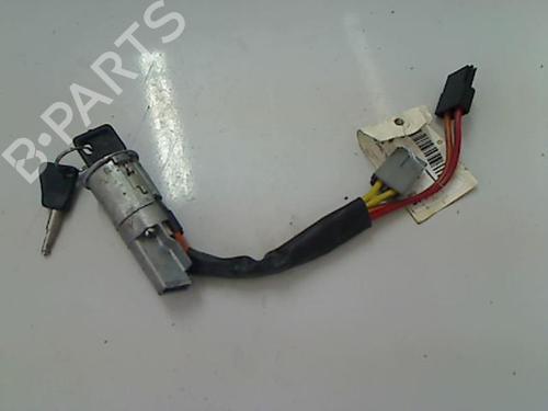 Used Ignition barrel RENAULT 25 (B29_) 2.1 Diesel (B296) (69 hp) 21229433