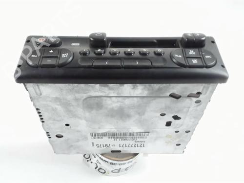 radio-renault-clio-ii-hatchback-van-sb012_-1998-32396839 main image