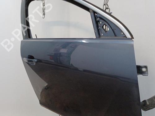 Used Right front door Right front door 20396528 20396528