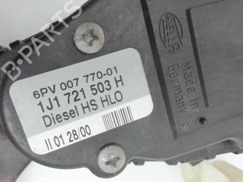 Used Electronic module Electronic module VW GOLF IV (1J1) 1.9 TDI (110 hp) 21239544 21239544