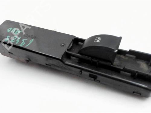 Used Right front window switch Right front window switch SAAB 9-3 (YS3F, E79, D79, D75) 1.9 TiD (120 hp) 21240492 21240492