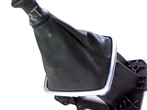 Used Gear lever RENAULT LAGUNA III (BT0/1) 1.5 dCi (BT00, BT0A, BT0T, BT1J) (110 hp) 21206235