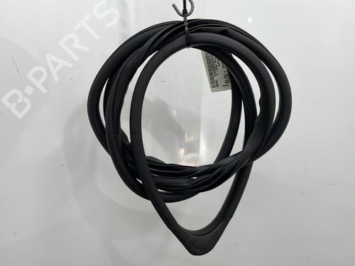 Gummilist Gummilist SUZUKI VITARA (LY) 1.6 (APK 416) (120 hp) 33834309 33834309