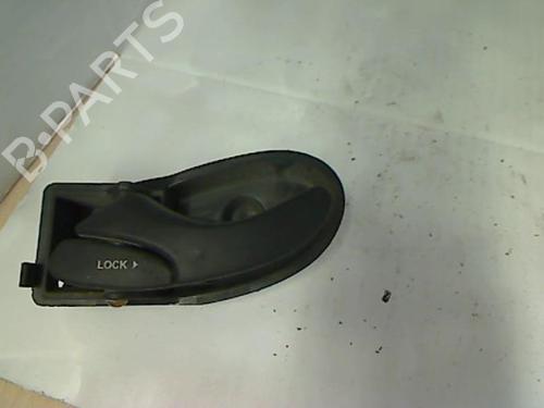Venstre foran invendig håndtak FORD FOCUS I (DAW, DBW) 1.8 16V (115 hp) 20458887