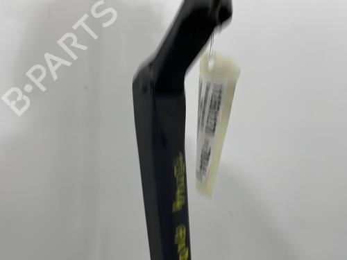 Front windshield wiper arm TOYOTA YARIS (_P1_) 1.3 (SCP12_, SCP13_, SCP12R, SCP13R) | BP29603903C143 