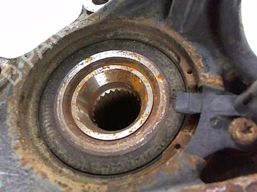 Right front steering knuckle CITROËN C4 Grand Picasso I (UA_) 2.0 HDi 138 | BP20431908M26 