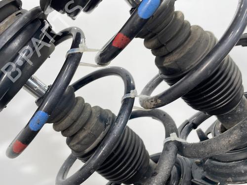 Amortyzator przedni lewy RENAULT LAGUNA II (BG0/1_) 1.8 16V (BG04, BG0B, BG0C, BG0V) | BP30044906M16