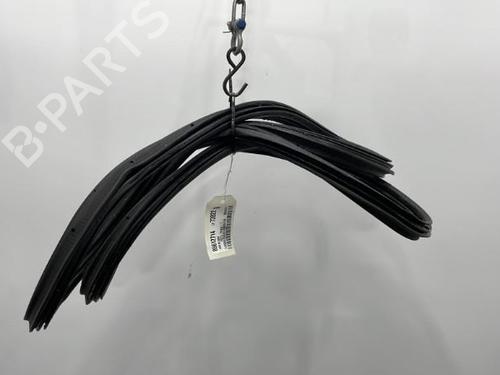 Used Rubber door seal FORD FIESTA VII (HJ, HF) 1.0 EcoBoost (101 hp) 20397536