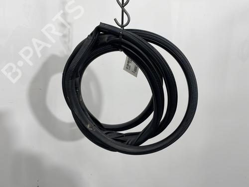 Türkonturgummi für TOYOTA YARIS (_P21_, _PA1_, _PH1_) 1.5 Hybrid (MXPH10, MXPH11) (116 hp) 32081925