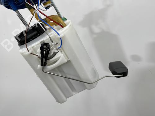 Used Fuel pump Fuel pump VW TAIGO (CS1) 1.0 TSI (110 hp) 26895466 26895466