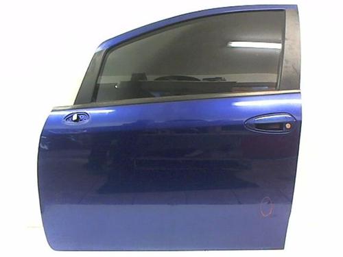 Used Left front door FIAT GRANDE PUNTO (199_) 1.3 D Multijet (199.AXD11, 199.AXD1A, 199.AXD1B,... (90 hp) 20452306