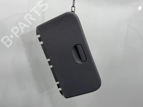 Used Glove box Glove box 21207451 21207451
