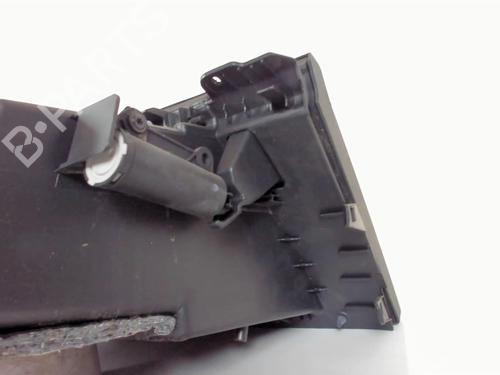 Glove box PEUGEOT 308 I (4A_, 4C_) 1.6 HDi | BP20471984C95 